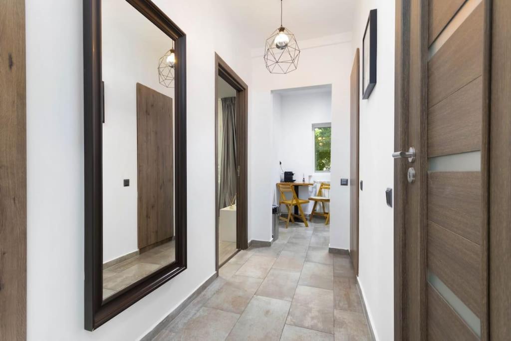 Apartamento Heart Of Bucharest #Victoriei Exterior foto